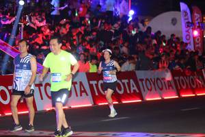 BIB: 
                            <button type="button" onclick="openModal(23175378)" class="btn btn-primary btn-sm float-right btn-popup" data-toggle="modal" data-target=".modal-high-quality">
                        <i class="fas fa-shopping-cart"></i> Add to Cart
                    </button>
                                            <button type="button" onclick="isThisMe(23175378, true)" class="btn btn-success btn-sm float-right btn-popup btn-isme hidden" data-toggle="tooltip" data-placement="bottom" title="นี่คือรูปของคุณใช่ไหม คลิกที่นี่เพื่อเอาเข้าอัลบั้ม">
                        <i class="fas fa-plus"></i> Add to album
                    </button>
                    <button type="button" onclick="isThisMe(23175378, false)" class="btn btn-warning btn-sm float-right btn-popup btn-isnotme hidden">
                        <i class="fas fa-ban"></i> Remove from album
                    </button>